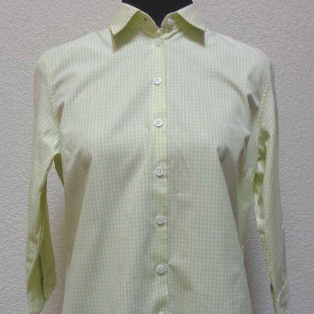 TALBOTS PLAID SHIRT SZ 8 GREEN & WHITE
